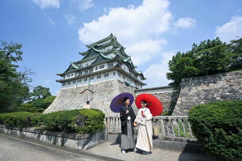 名古屋城を背景に和装撮影